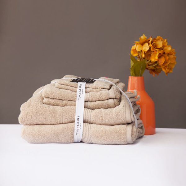 6 Piece Brown Tahari Towels